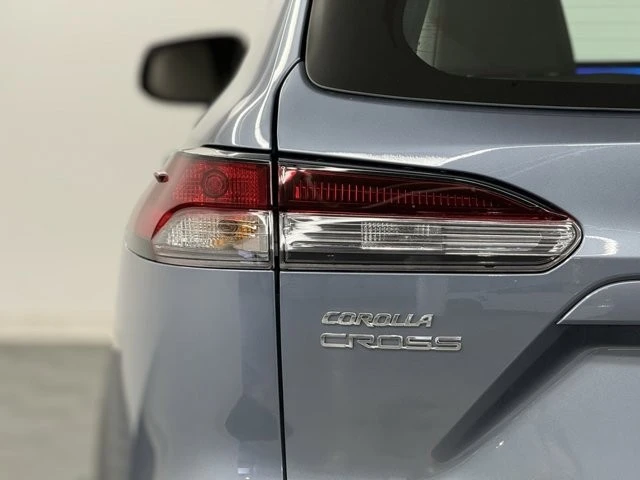 2026 Toyota Corolla Cross - Image 9 of 12
