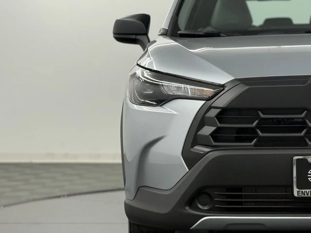 2026 Toyota Corolla Cross - Image 4 of 12