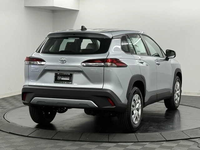 2026 Toyota Corolla Cross - Image 6 of 12