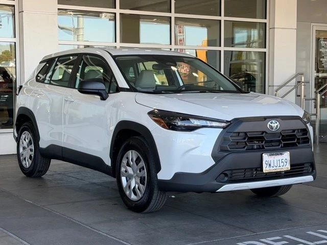 2026 Toyota Corolla Cross - Image 8 of 21