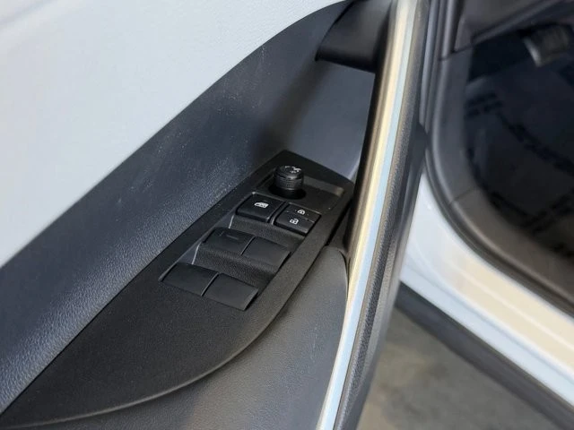 2026 Toyota Corolla Cross - Image 20 of 21