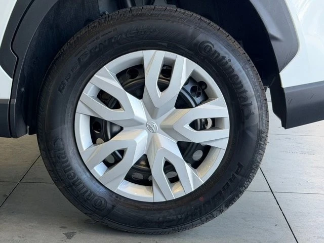 2026 Toyota Corolla Cross - Image 17 of 21