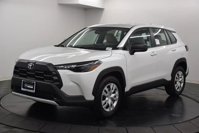 2026 Toyota Corolla Cross - Image 2 of 12