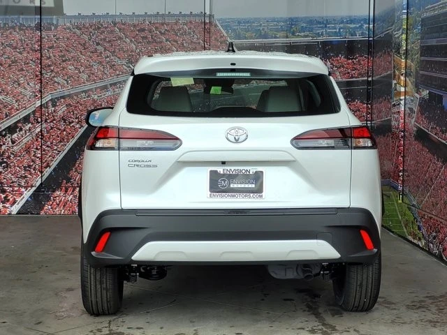 2026 Toyota Corolla Cross - Image 6 of 12