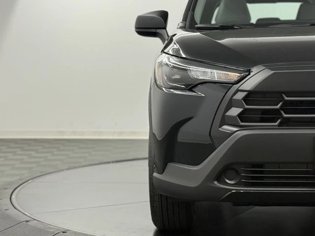 2026 Toyota Corolla Cross - Image 4 of 12