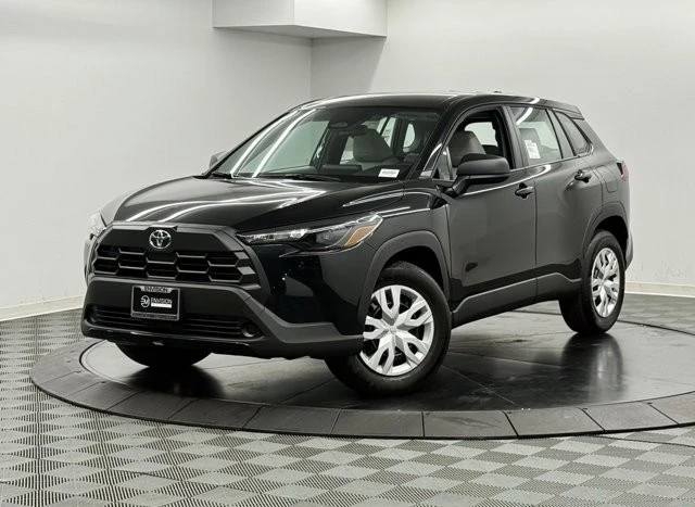 2026 Toyota Corolla Cross - Image 2 of 12