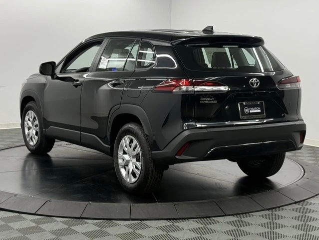 2026 Toyota Corolla Cross - Image 10 of 12