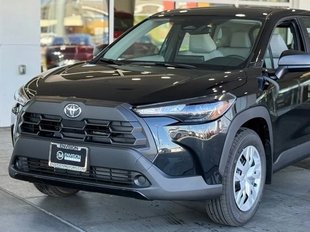 2026 Toyota Corolla Cross - Image 3 of 12