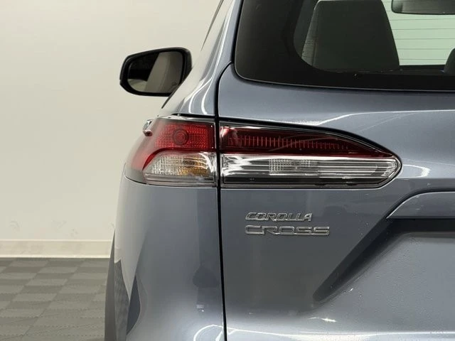 2026 Toyota Corolla Cross - Image 9 of 12