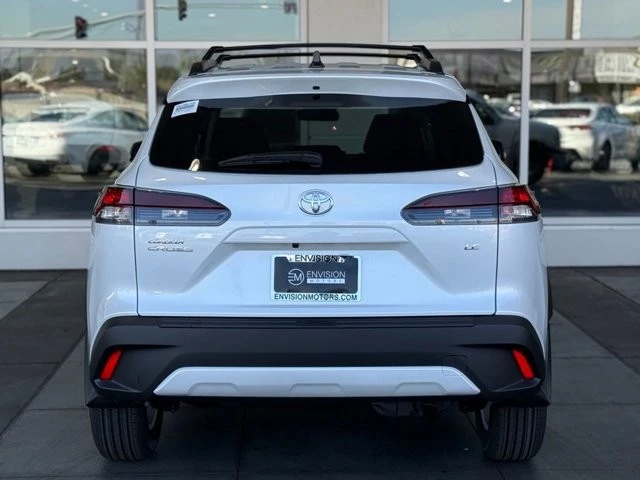 2026 Toyota Corolla Cross - Image 10 of 12