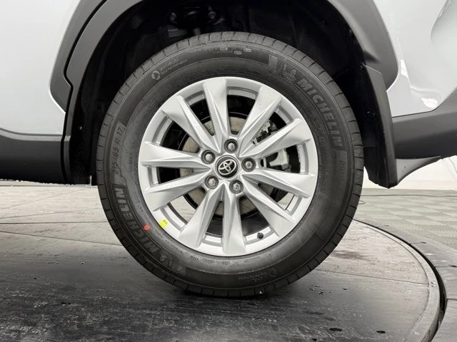 2026 Toyota Corolla Cross - Image 12 of 12