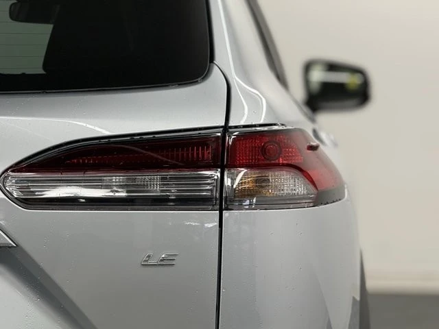 2026 Toyota Corolla Cross - Image 7 of 12