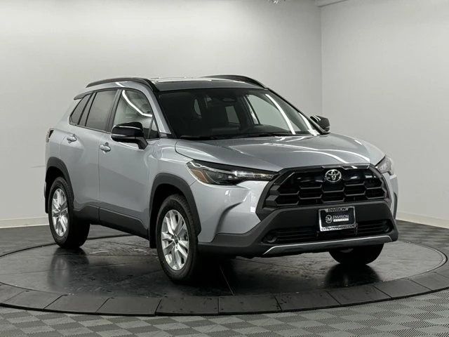 2026 Toyota Corolla Cross - Image 5 of 12