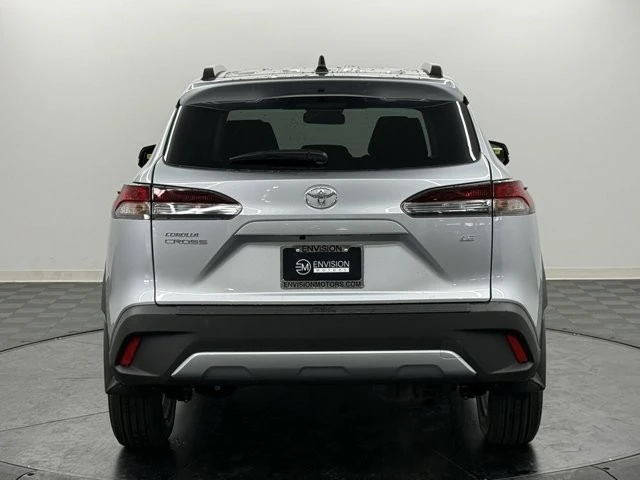 2026 Toyota Corolla Cross - Image 8 of 12