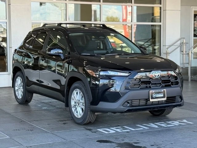 2026 Toyota Corolla Cross - Image 6 of 12