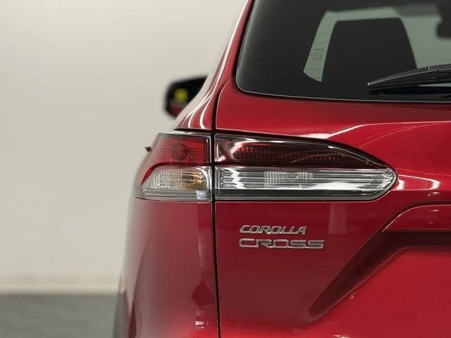 2026 Toyota Corolla Cross - Image 9 of 12