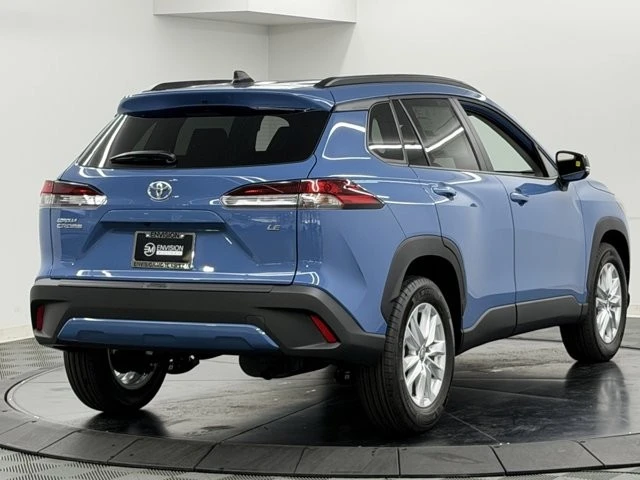2026 Toyota Corolla Cross - Image 8 of 12