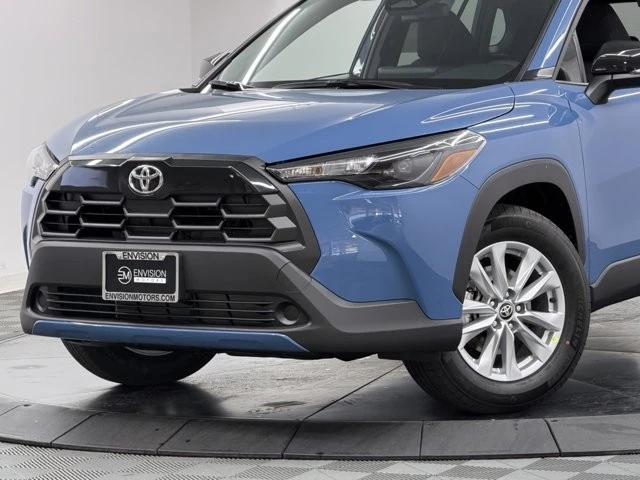 2026 Toyota Corolla Cross - Image 3 of 12
