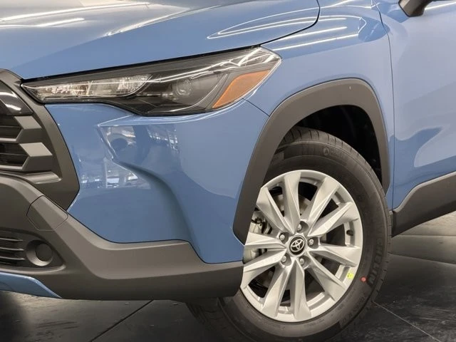 2026 Toyota Corolla Cross - Image 4 of 12