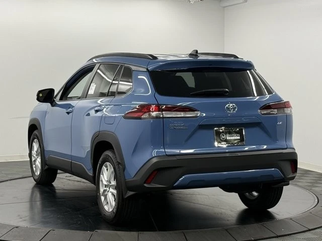 2026 Toyota Corolla Cross - Image 10 of 12