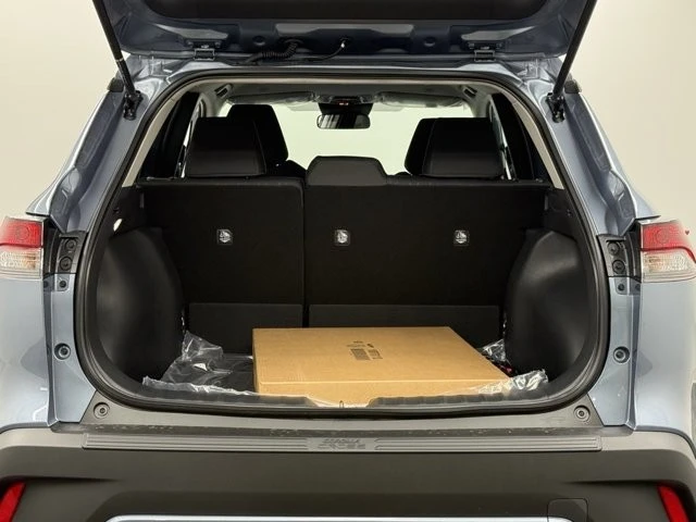 2026 Toyota Corolla Cross - Image 11 of 12
