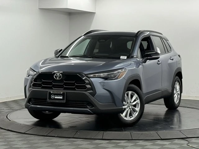 2026 Toyota Corolla Cross - Image 2 of 12
