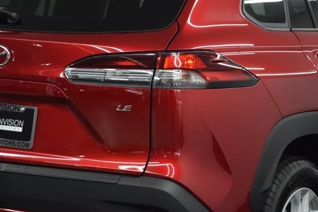 2026 Toyota Corolla Cross - Image 9 of 12