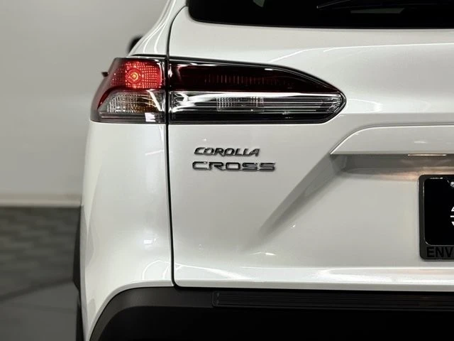 2026 Toyota Corolla Cross - Image 11 of 12