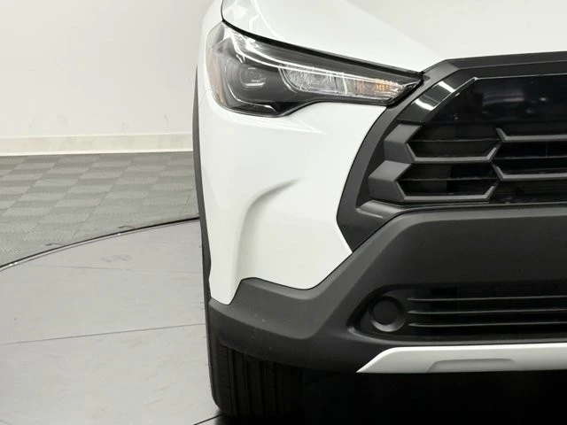 2026 Toyota Corolla Cross - Image 6 of 12
