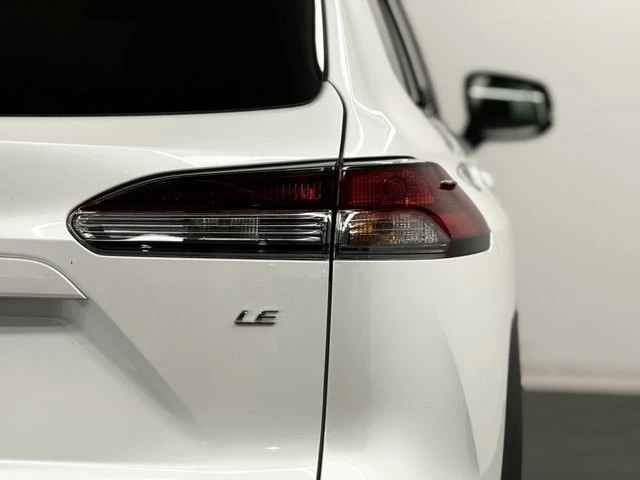 2026 Toyota Corolla Cross - Image 9 of 12
