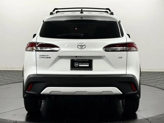 2026 Toyota Corolla Cross - Image 10 of 12