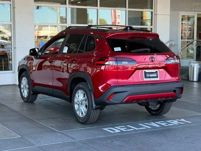 2026 Toyota Corolla Cross - Image 9 of 12
