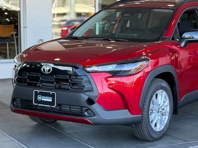 2026 Toyota Corolla Cross - Image 3 of 12