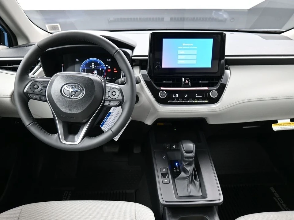 2026 Toyota Corolla Cross - Image 19 of 21
