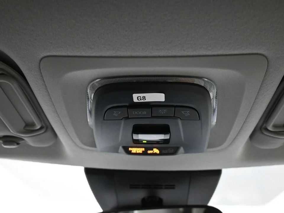 2026 Toyota Corolla Cross - Image 17 of 21