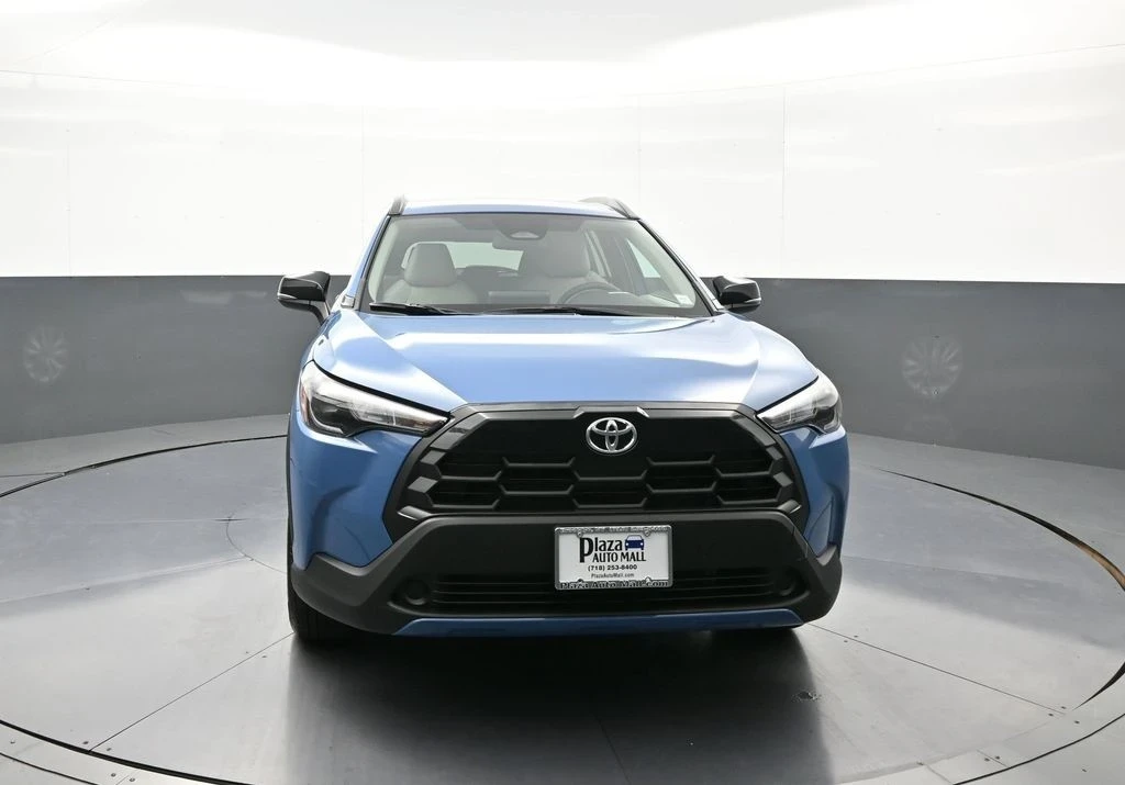 2026 Toyota Corolla Cross - Image 2 of 21