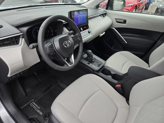 2026 Toyota Corolla Cross - Image 7 of 12
