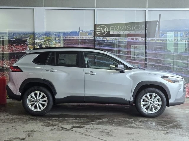 2026 Toyota Corolla Cross - Image 3 of 12