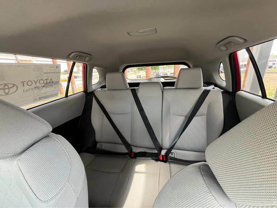 2026 Toyota Corolla Cross - Image 6 of 6