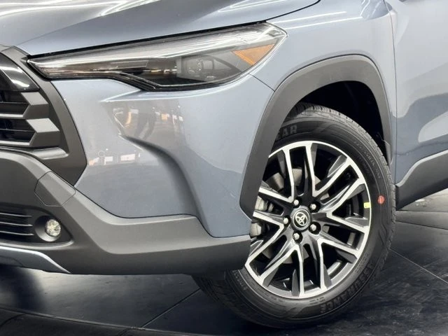 2026 Toyota Corolla Cross - Image 4 of 12