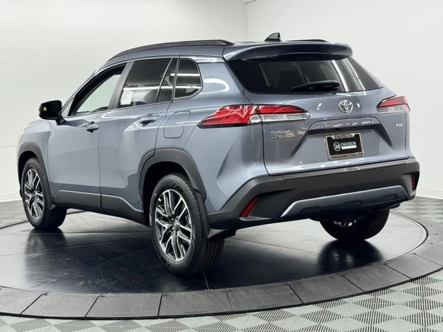 2026 Toyota Corolla Cross - Image 10 of 12