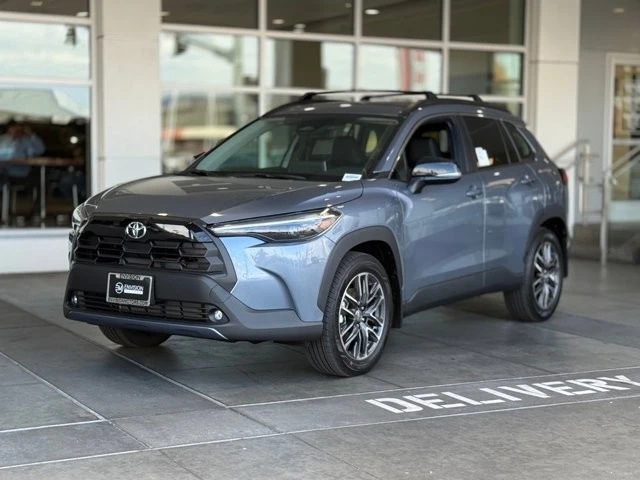 2026 Toyota Corolla Cross - Image 2 of 12