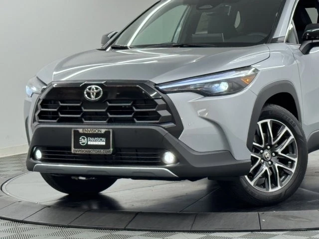 2026 Toyota Corolla Cross - Image 3 of 12