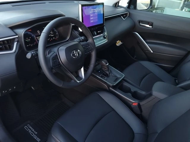 2026 Toyota Corolla Cross - Image 7 of 12