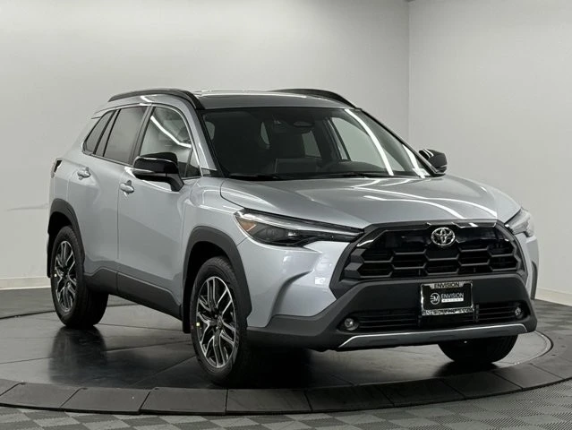 2026 Toyota Corolla Cross - Image 5 of 12