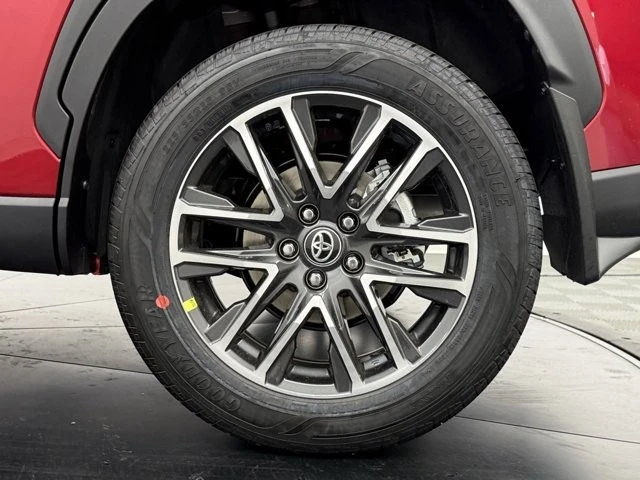 2026 Toyota Corolla Cross - Image 12 of 12
