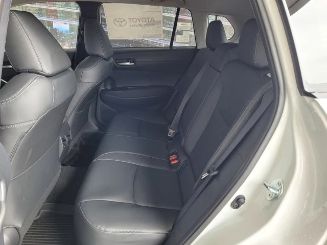 2026 Toyota Corolla Cross - Image 8 of 12