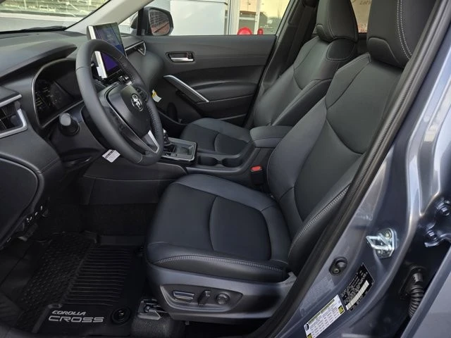 2026 Toyota Corolla Cross - Image 10 of 12