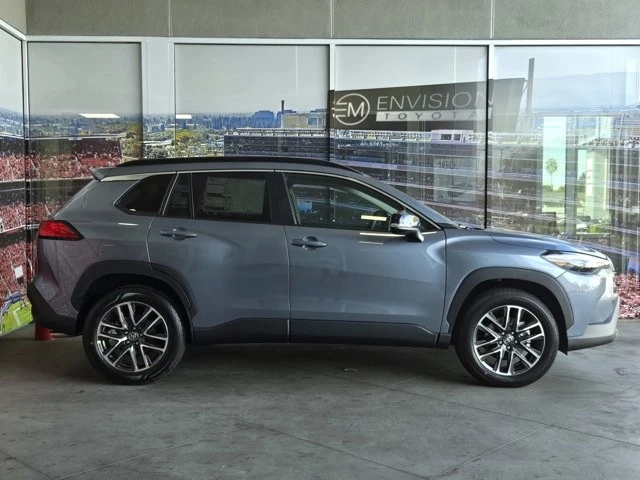 2026 Toyota Corolla Cross - Image 3 of 12