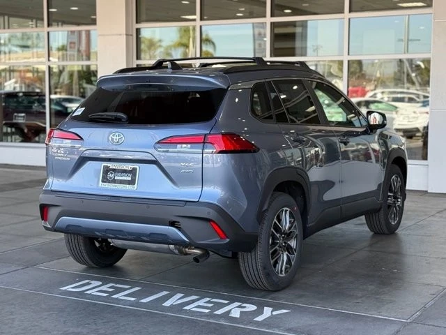 2026 Toyota Corolla Cross - Image 11 of 12